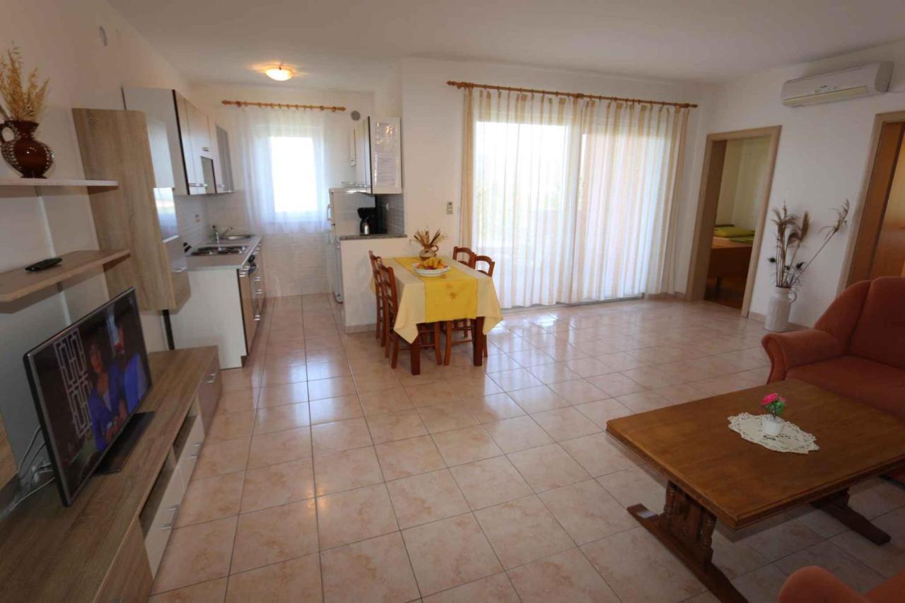 Apartments In Silo/Insel Krk 13430 Exterior foto