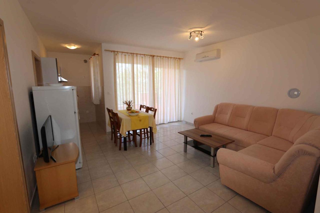 Apartments In Silo/Insel Krk 13430 Exterior foto